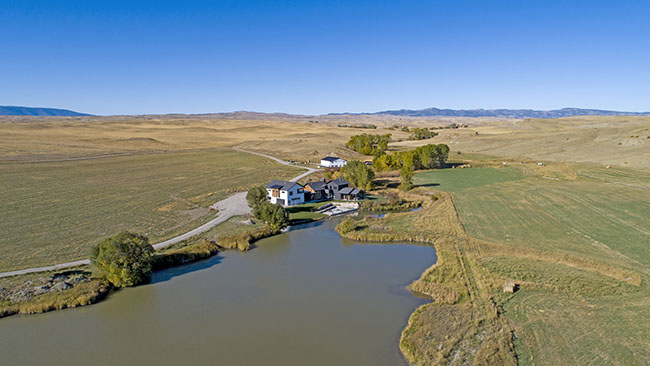 Full Property View Custom Home Livingston Mt