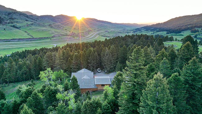 Montana Home Sunset Mountain Brook Home